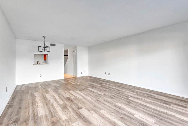 Building Photo - 246 Timberline Trl