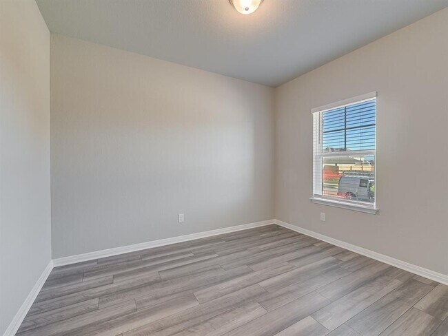 Building Photo - 109 Capella Wy