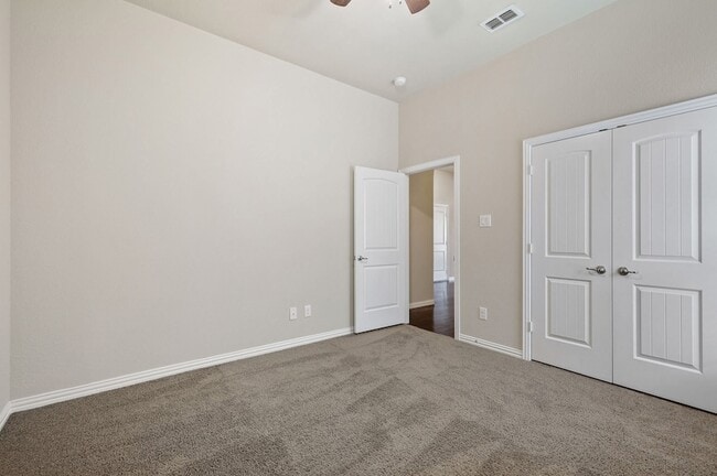 Building Photo - 5112 Ambergris Trl