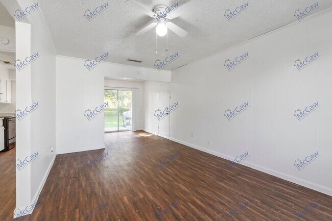 Building Photo - 3022 Kyle Rd