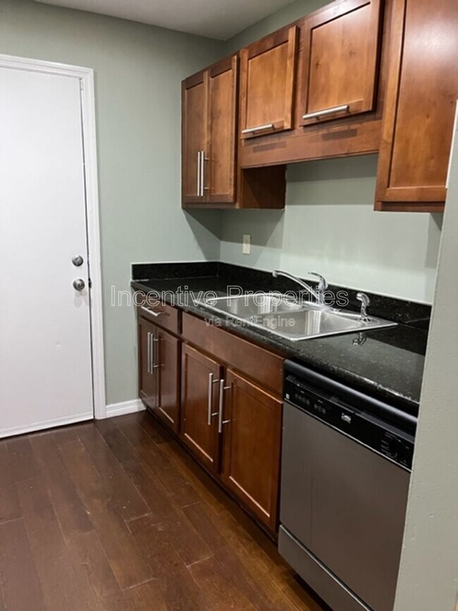 Building Photo - 1954 Conway Rd