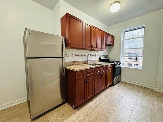 Building Photo - 0 bedroom in BRONX NY 10452