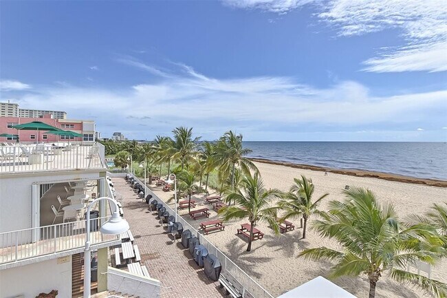 Building Photo - 111 Briny Ave