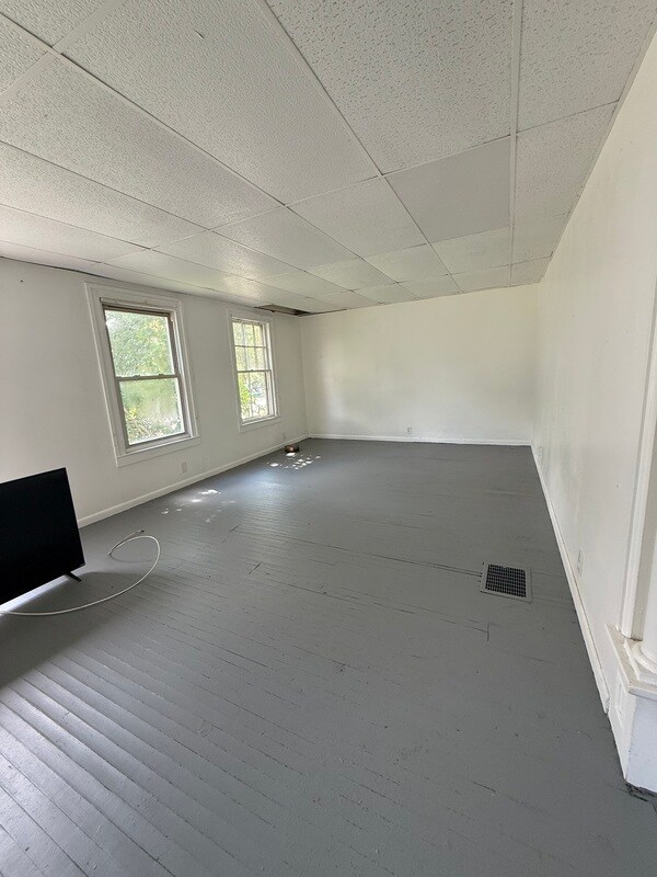 Building Photo - 402 Stone St