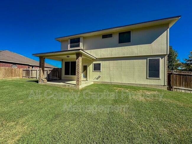 Building Photo - 320 Peanut Dr