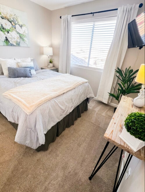 Building Photo - 2719 W Angel Way