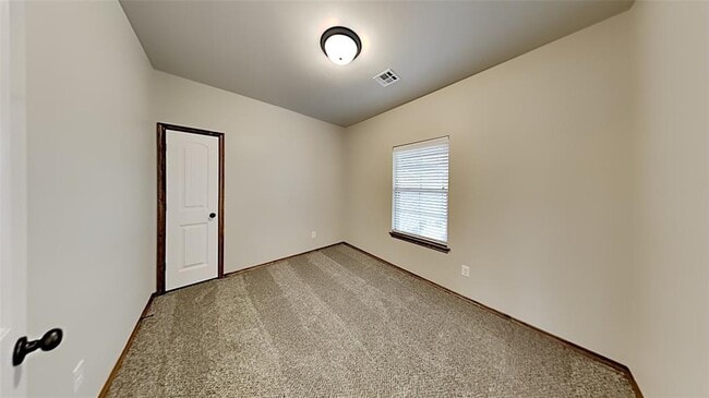 Building Photo - 7025 Hidden Trail Ln