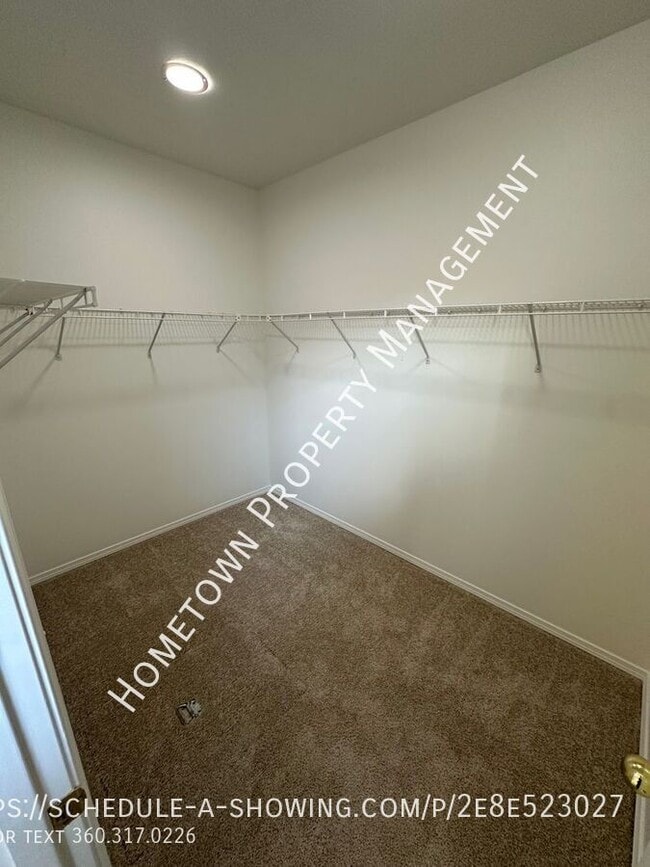 Building Photo - 8349 Sweetbrier Loop SE