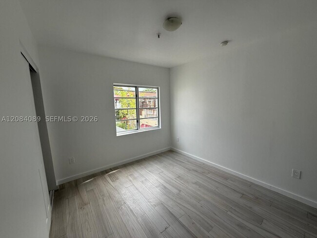 Building Photo - 1450 Meridian Ave