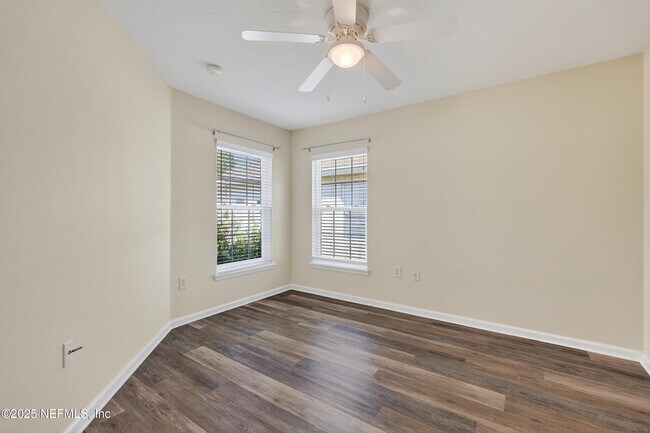 Building Photo - 8986 Tropical Bend Cir