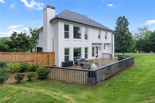 Building Photo - 4221 Willow Oak Dr