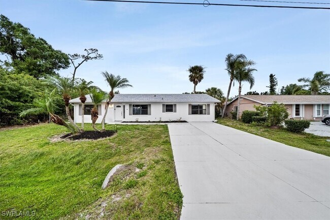 Building Photo - 21224 Quesada Ave