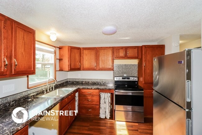 Building Photo - 7083 Centralia Rd