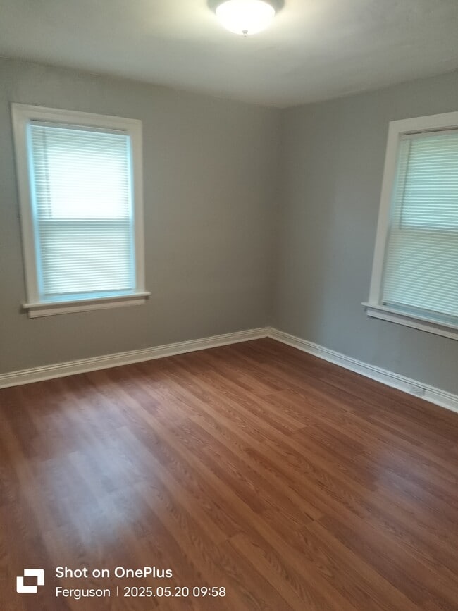 Building Photo - 811 Arline Dr