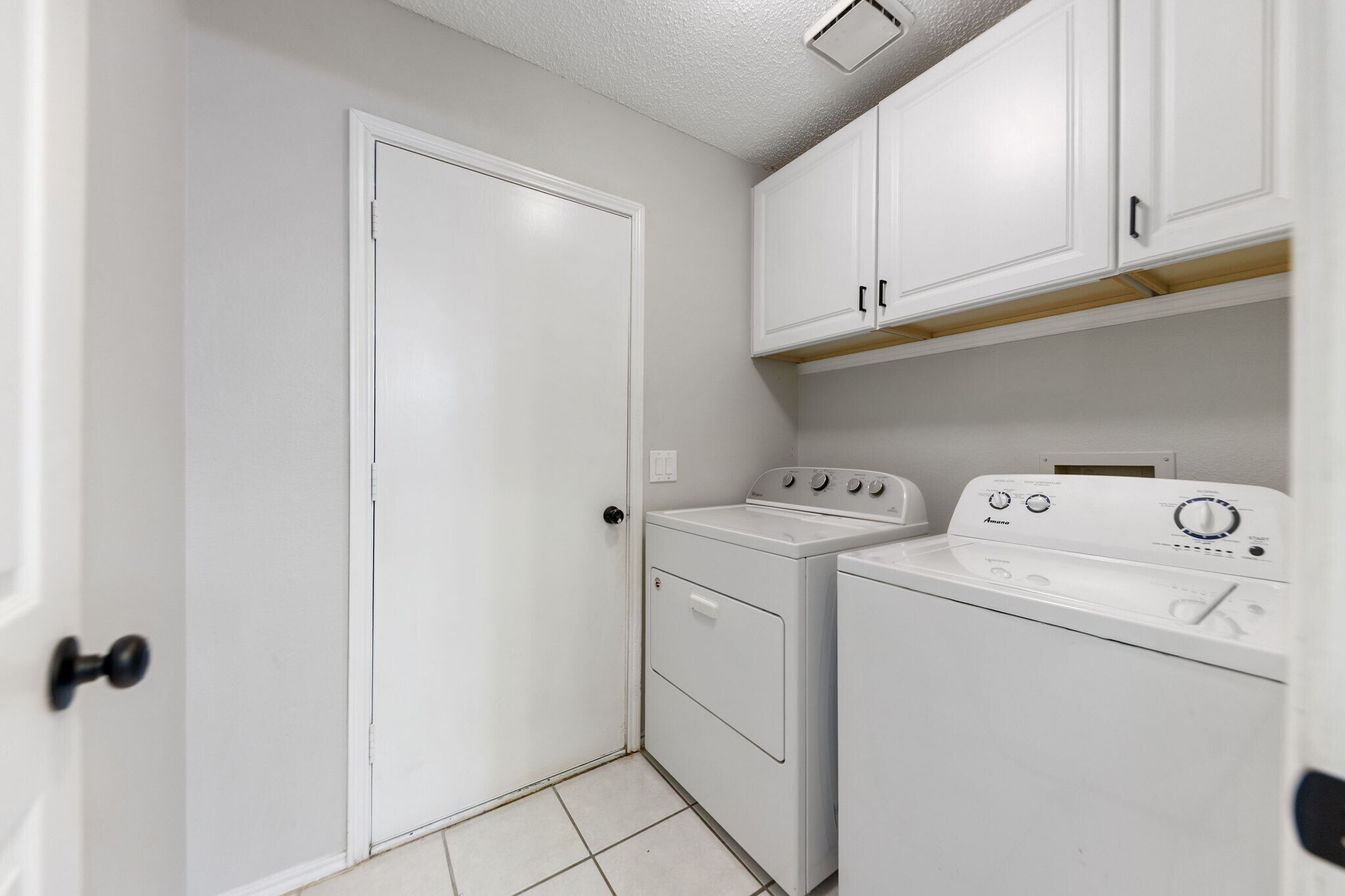 Building Photo - 509 Newberry St