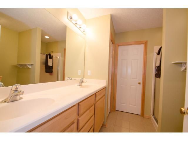 Building Photo - 7618 Parkridge Way