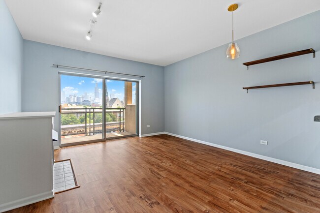 Building Photo - 100 N Hermitage Ave