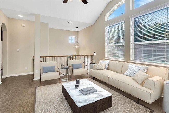 Building Photo - 222 Cheswood Forest Dr