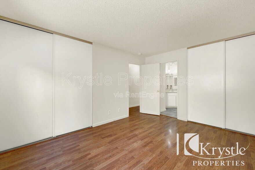 Building Photo - 115 Daffodil Cir