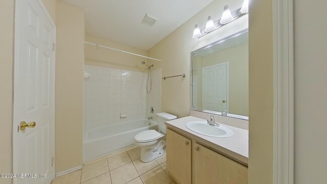 Building Photo - 1701 The Greens Way