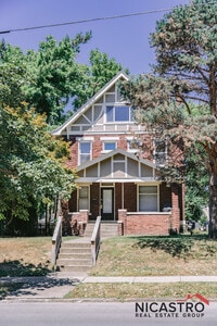 Building Photo - 182 E Lane Ave
