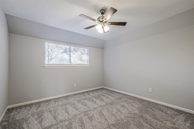 Building Photo - 20506 Park Pine Ln