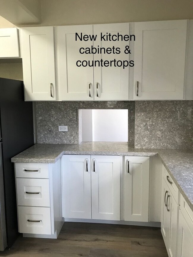 Building Photo - CORONET