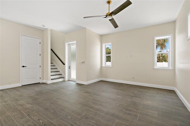 Building Photo - 1348 San Christopher Dr