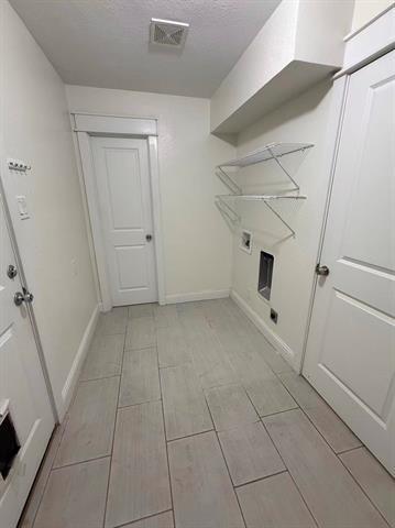 Building Photo - 6121 Preston Haven Dr