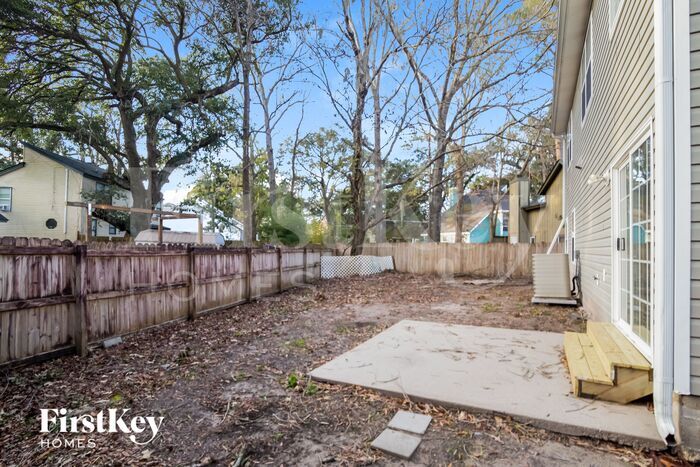 Building Photo - 116 Scottswood Dr