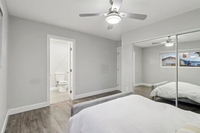 Building Photo - 4BD/2BA Recently Renovated Home in Escondido