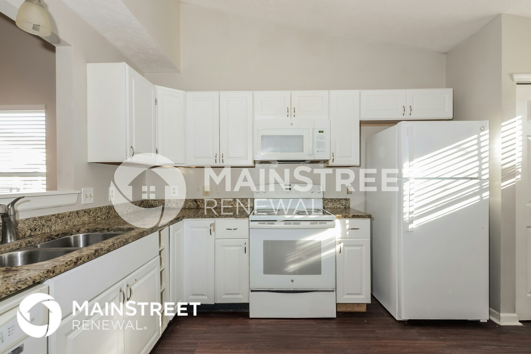 Building Photo - 3138 Salamonie Dr