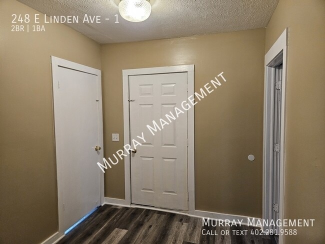 Building Photo - 248 E Linden Ave