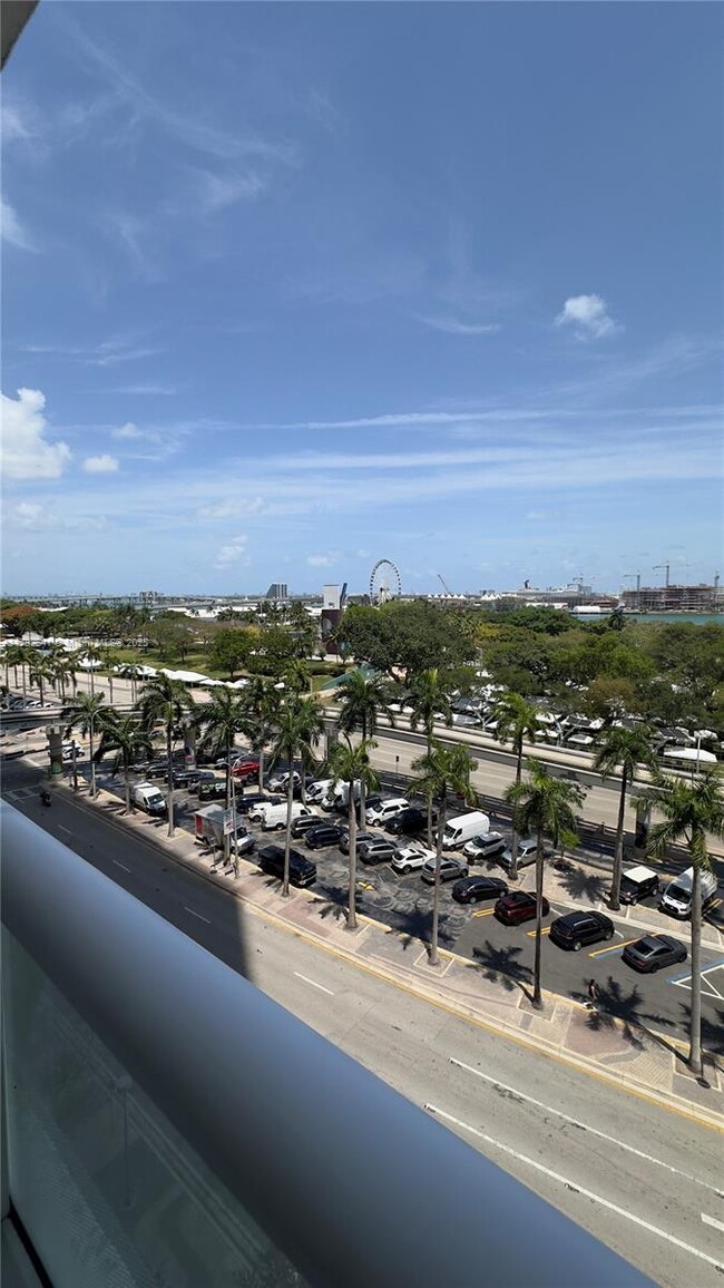 Building Photo - 50 Biscayne Blvd