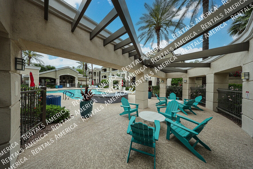 Building Photo - 5303 N 7th St