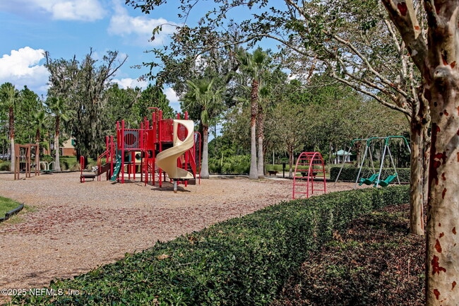 Building Photo - 3750 Silver Bluff Blvd