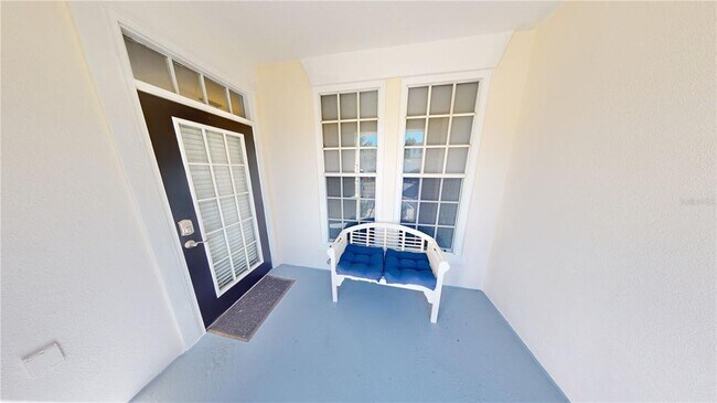 Building Photo - 221 Longview Ave