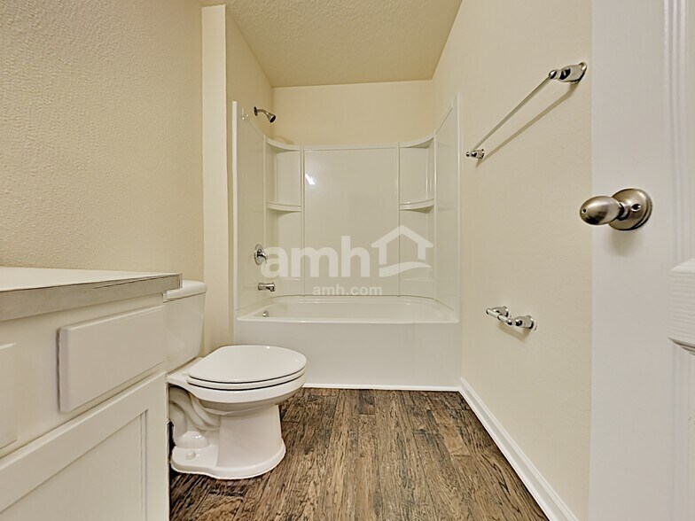 Building Photo - 3462 Lynn Ct