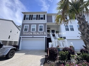 Building Photo - 141 Winding River Dr