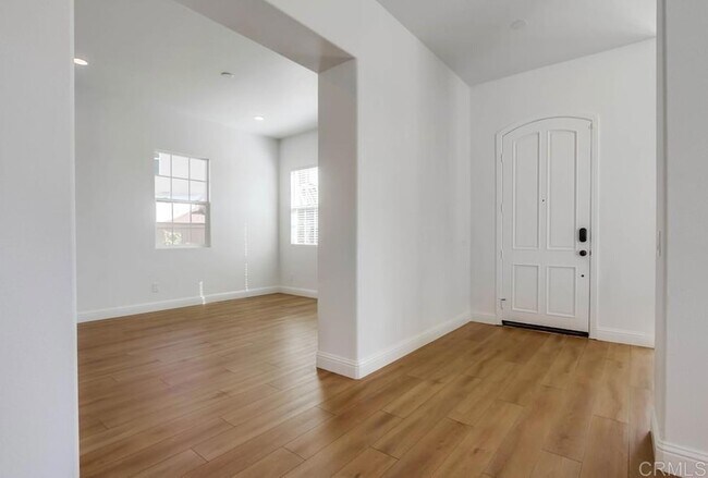 Building Photo - 774 Glenhart Pl
