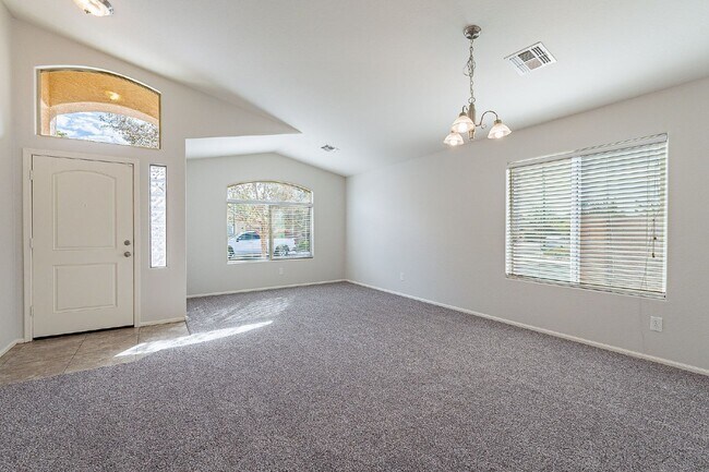 Building Photo - 5054 S 235th Dr