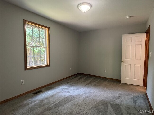 Building Photo - 3361 Juanita Ln