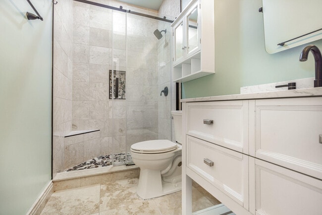 Building Photo - 741 Whispering Brook Trce