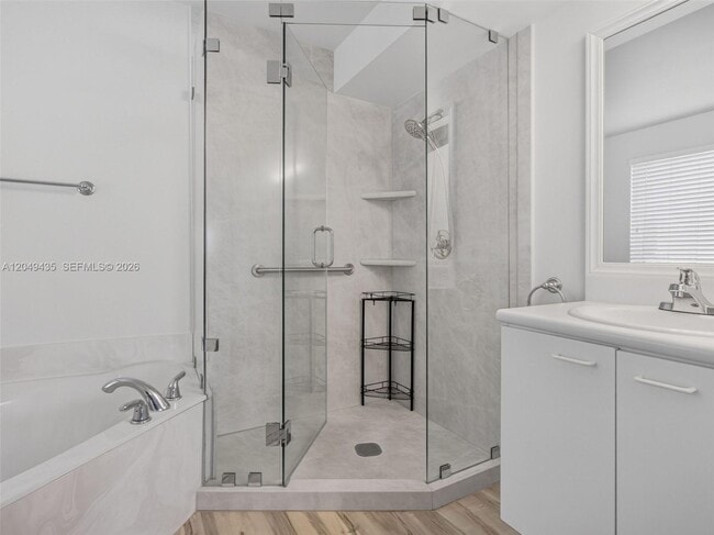Building Photo - 2475 Cordoba Bend