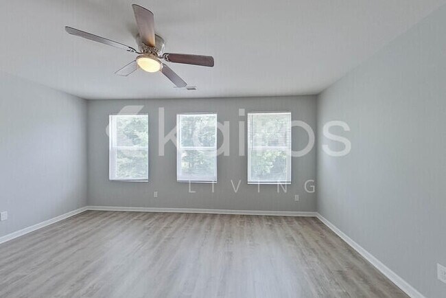 Building Photo - 110 Tybo Dr