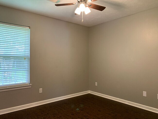 Building Photo - 23 Weatherwood Ln., Ward AR 72176 - Super ...