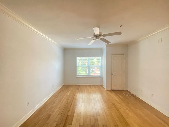 Building Photo - THE GRANDE DOWNTOWN CONDO - 1BR/1BA