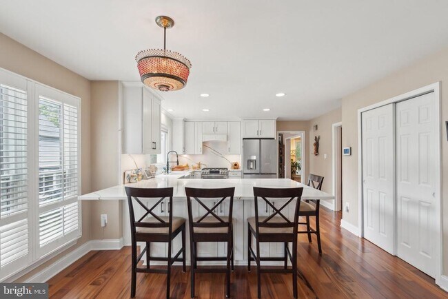 Building Photo - 10719 Sugar Meadow Dr