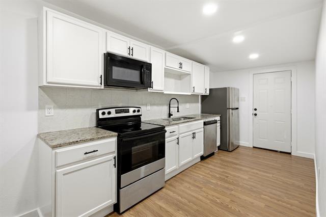 Building Photo - 2634 Seevers Ave