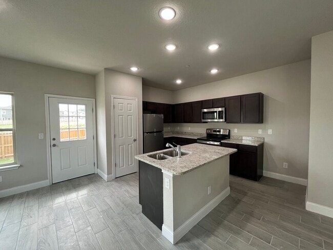 Building Photo - 13207 Reid Mdws